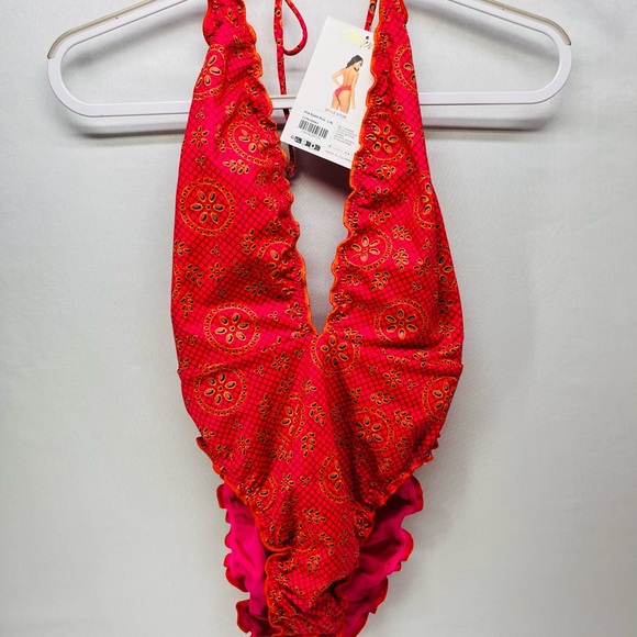 Red eyelet‎ Halter one piece swimsuit Style 67128 - Picture 3 of 7